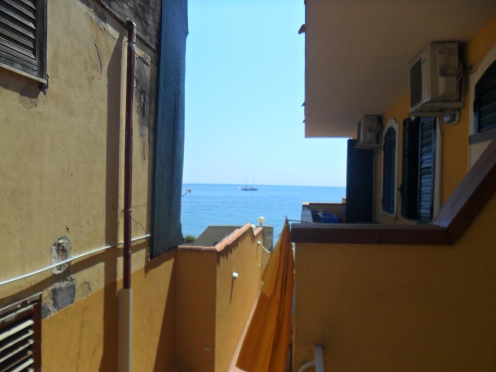 Beach Apartments Patrizia Taormina Exterior foto