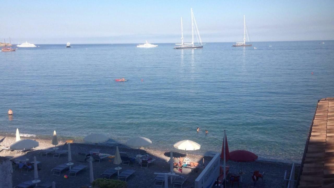 Beach Apartments Patrizia Taormina Exterior foto